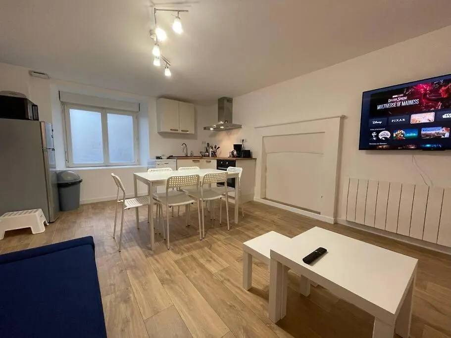 Charmante Maison A Evran Proche Dinan Et St Malo.
